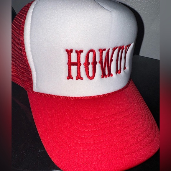 Howdy red and white trucker snapback hat - Picture 2 of 2